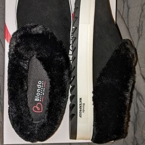 Blondo "Suri"  Black Suede Size 8 Women's Waterproof Shoe